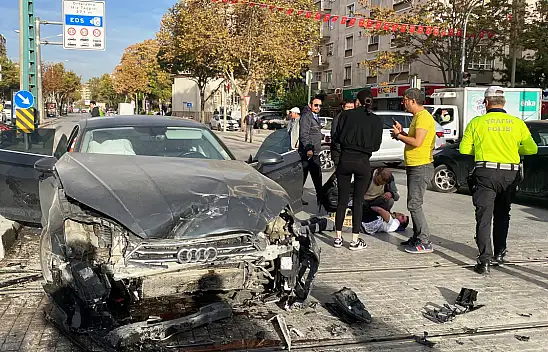 Konya'da dönüş yasağı olan kavşakta kaza meydana geldi!