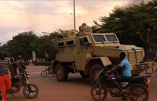 Dünyanın en fakir ülkesinde 33 asker terör saldırısında öldü