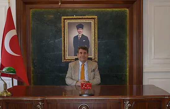 Eflatun Can Tortop kimdir?