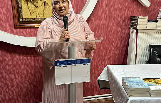 Eker, 'hiç kimse okumak ve yazmaktan korkmasın'