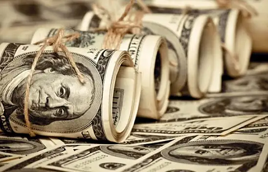 Ekim ayında dolar şok etkisi yaratacak! Ünlü ekonomist dolarda beklenen senaryoyu açıkladı!