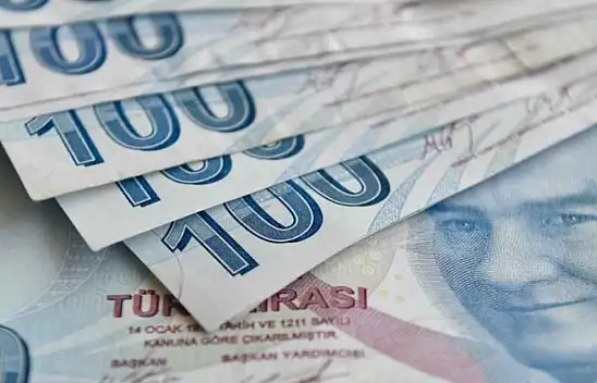 Emekli maaşı çeken emekliler dikkat: 5 bin TL ödeme müjdesi var!