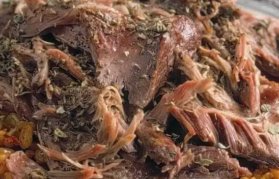 En iyisini Konyalılar bilir Çebiçin lezzetini artıran tüyo! Köylü kadınlar tencereye ekliyor…