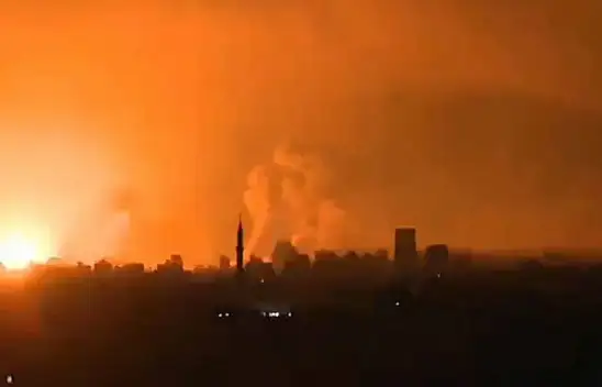 En kanlı gece! Gazze yoğun bombardıman altında