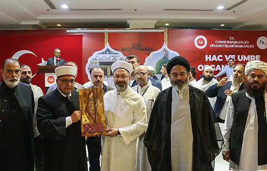 Erbaş: 'İslam'ın en güzel ve doğru şekilde öğrenilmesi için ortak projeler geliştirmeliyiz'