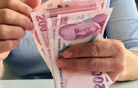 Erdoğan'a yakın isim gelecek emekli zammını ilk kez açıkladı!