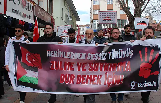 Eskişehirli doktorlardan Gazze için yürüyüş