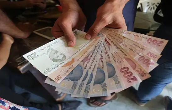 Ev hanımlarına müjde! 12 ayda toplam 22 bin 440 TL maaş verilecek: İşte başvuru şartları