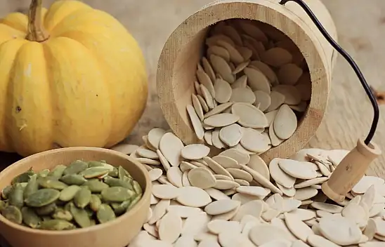 Evde kabak çekirdeği olan hemen hazırlasın: Saç ve cilt etkisini duyunca çok şaşıracaksınız!