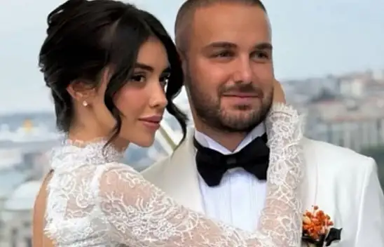 Fatih Kaynarca kimdir? Fatih Kaynarca eşi kimdir? Nursena Say eşi kimdir? Fatih Kaynarca ailesi kimler?