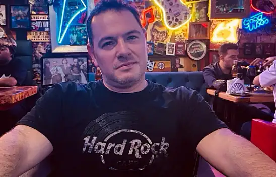 Ferit Atay kimdir? Siyasi görüşü nedir? Ferit Atay ile Erdem Atay kardeş mi? Ferit Atay kaç yaşında?