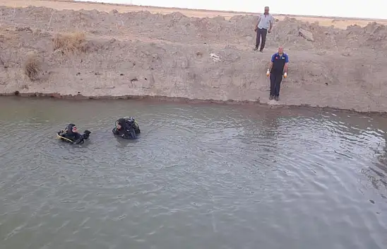 Serinlemek için girdi boğuldu