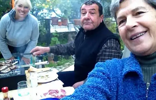 Gülgün Akansu kimdir? Tarık Papuççuoğlu eşi kimdir? Gülgün Akansu kaç yaşında?