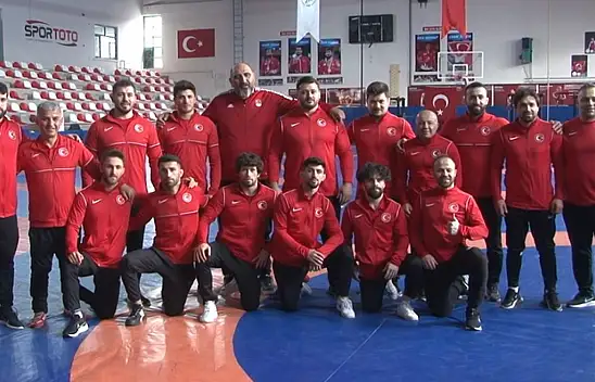 Güreşçilerimiz şampiyonaya hazır