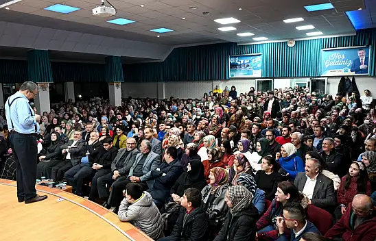 Hayati İnanç sevgisi salona sığmadı