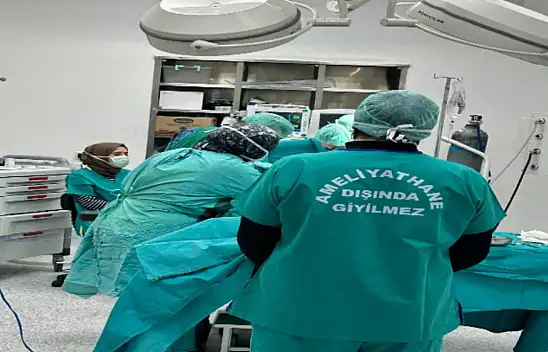 Hüyük Devlet hastanesinde hacamat ve sülükle tedavi yöntemi