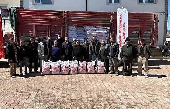 Hüyüklü çiftçilere tohum desteği