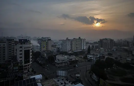 İsrail- Filistin savaşı büyüdü: Şehir bombalanıyor!
