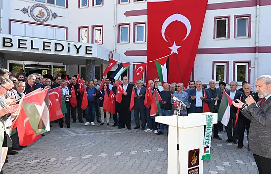 İsrail'in Filistin'e olan saldırısını Seydişehir Belediyesi protesto etti