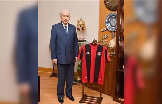 İşte Devlet Bahçeli'nin yeni takımı
