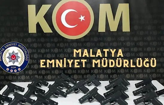 Kaçakçılık operasyonunda 20 tabanca ele geçirildi!