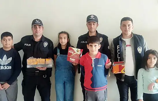 Karapınar'da polislerden depremzedelere bayram ziyareti