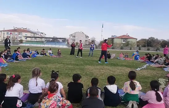 Karapınar'da uçurtma şenliği düzenlendi