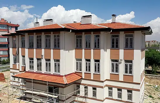 Karatay'a iki yeni  kurs daha