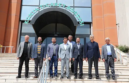 Karatay Belediye Başkanı Hasan Kılca Konya Ticaret Borsası'nı ziyaret etti