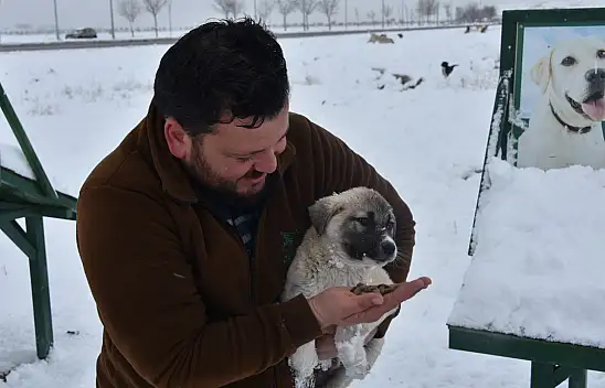 Karatay Belediyesi dostlarını yine unutmadı