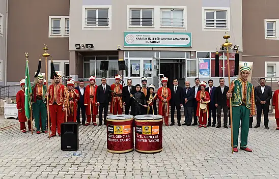 Karatay özel eğitim uygulama 3. kademe okulunda 10-16 Mayıs dünya engelliler haftası programı yapıldı