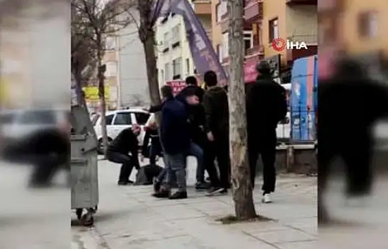 Kargo çalışanları darp edildi