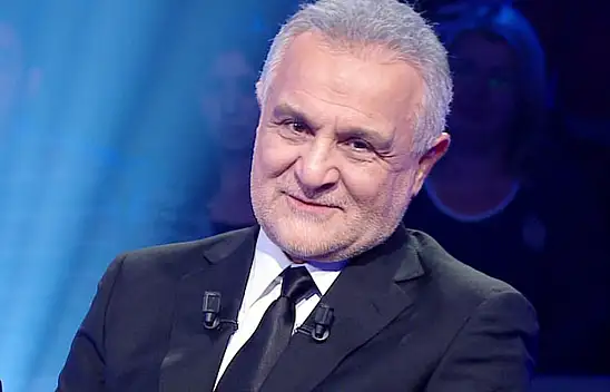 Kenan Işık için tören düzenleniyor!