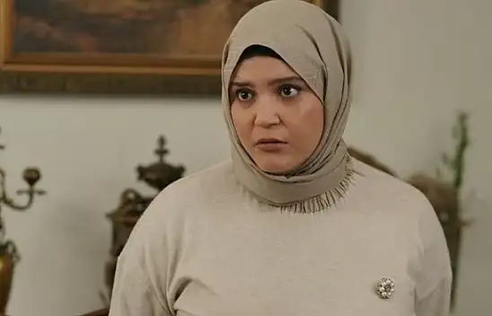 Kızılcık Şerbeti Nilay öldü mü? Diziden ayrıldı mı? Kızılcık Şerbeti Nilay'ın yerine kim geldi? Feyza Civelek Kızılcık Şerbeti'nden ayrıldı mı?