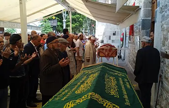 Kocası tarafından öldürülen Konyalı doktor son yolculuğuna uğurlandı