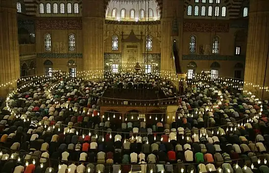 ​​​​​​​KONYA BAYRAM NAMAZI! Bayram namazı saat kaçta kılınacak? 2024 Konya bayram namazı ezanı kaçta okunacak?