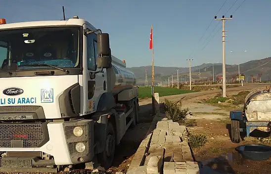 Konya Büyükşehir Belediyesi Hatay'a su ulaştırmaya devam etti