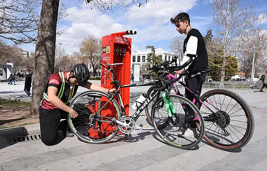 Konya Büyükşehir bisiklet tamir istasyonu sayısını artırdı