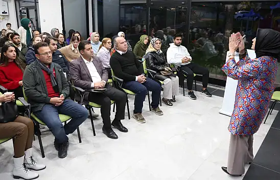 Konya'da aile seminerleri başladı!