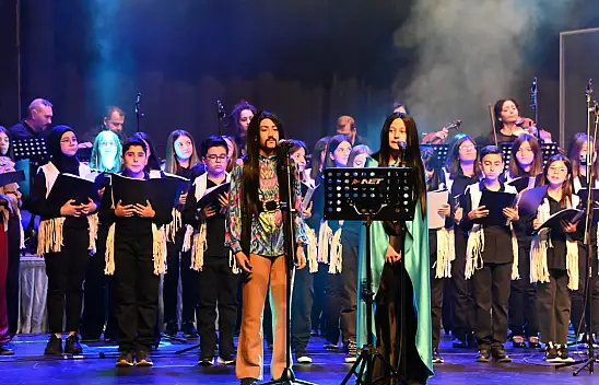 Konya'da Barış Manço şarkıları seslendirildi