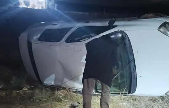 Konya'da bir araç takla attı!