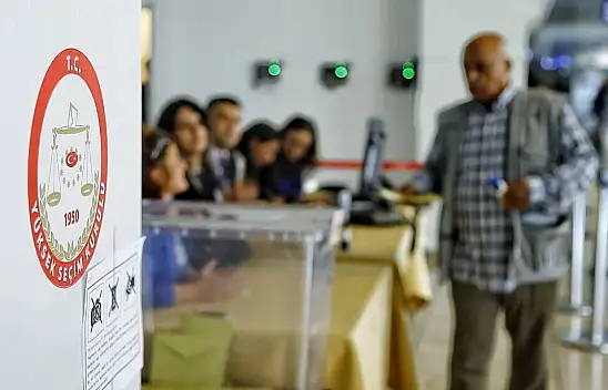 Konya'da bir şahıs  sahte müşahit kartıyla yakalandı