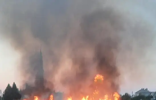 Konya'da büyük yangın! Dönümlük araziler küle döndü