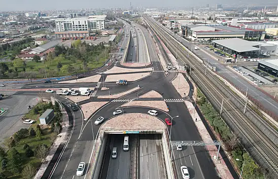 Konya'da Demir Yolu Caddesi'nde trafiği rahatlatacak düzenleme tamamlandı