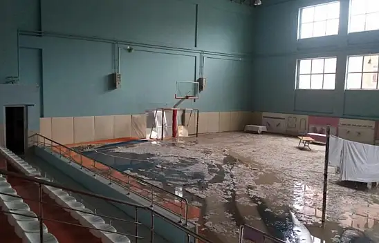 Konya'da dolu yağışı sonrası su baskını anı kamerada