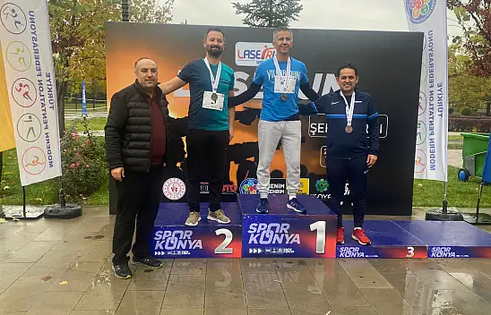 Konya'da düzenlenen Laser Run Yarışmalarının Şampiyonları Necmettin Erbakan Üniversitesi'nden