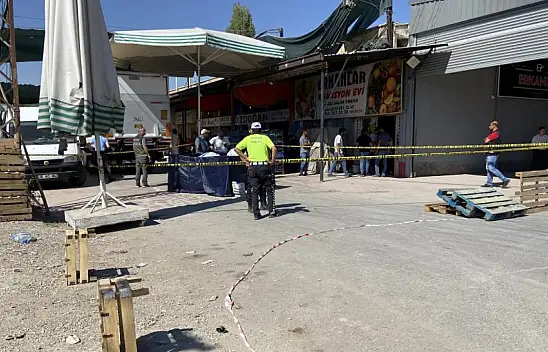 Konya'da feci ölüm: Hareket halindeki kamyona binmek isterken hayatını kaybetti