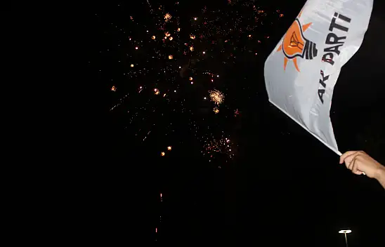 Konya'da gerçekleştirilen kutlamalarda facianın eşiğinden dönüldü