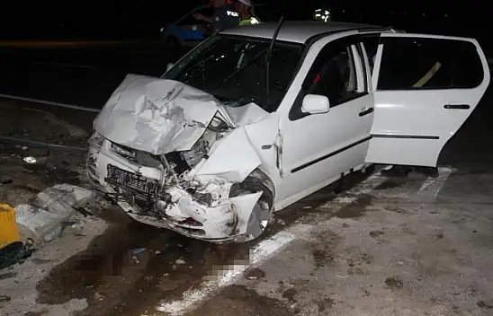 Konya'da iki otomobil kavşakta çarpıştı: 4 yaralı