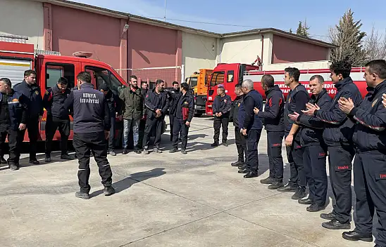 Konya'da kahraman itfaiyeciler alkışlarla alkışlandı